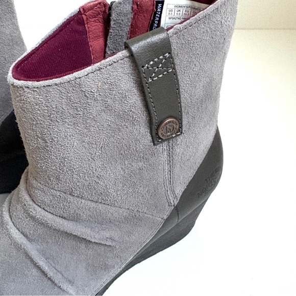 The North Face | Waterproof Bridgeton Gray Leather Wedge Heel Ankle Boots Sz 8.5 - Picture 5 of 9
